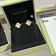 Van Cleef & Arpels Four-Leaf Clover Natural Pink Earrings - 4