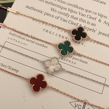 Van Cleef & Arpels Bracelet Four-Leaf Clover Bracelet