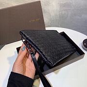 Bottega Veneta Pouch Black 26x16cm - 2