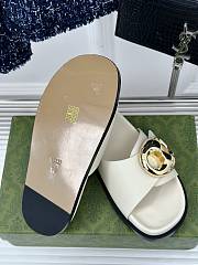 Gucci Marina Chain Slide Sandals in White - 2