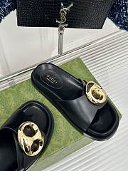 Gucci Marina Chain Slide Sandals in Black - 3