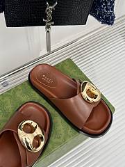Gucci Marina Chain Slide Sandals in Brown - 6