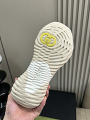 Gucci Ripple Trainer in White - 4