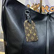 Louis Vuitton CarryAll Dark MM Bag Black 39x30x15cm - 4