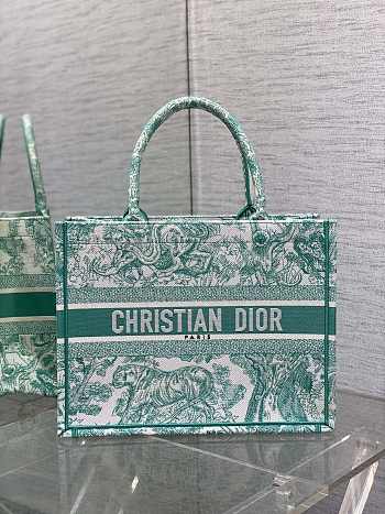 Dior Book Tote Tiger Embroidery Green 36x18x28cm