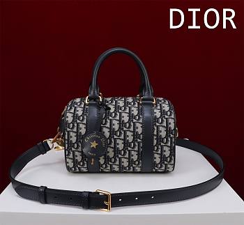 Dior Groove 20 Bag Blue Dior Oblique Jacquard 20x13.5x12.5cm