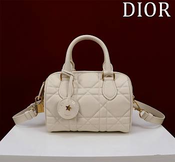 Dior Groove 20 Bag White 20x13.5x12.5cm