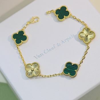 Van Cleef & Arpels Flower Four-Leaf Clover Green Five-Flower Bracelet