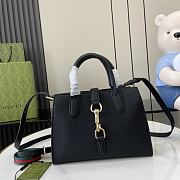 Gucci Small Tote Bag With Hook Closure Black Leather 795349 24 x 17.5 x 8.5 cm - 1