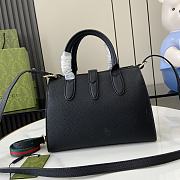 Gucci Small Tote Bag With Hook Closure Black Leather 795349 24 x 17.5 x 8.5 cm - 4
