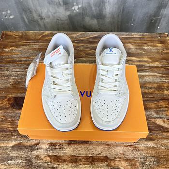 Air Jordan Low 01