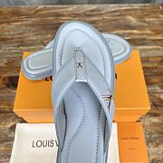 Louis Vuitton Mirabeau Thong Caft Leather Blue - 3