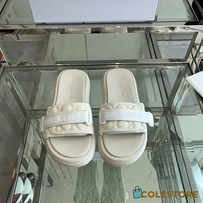 Dior Dioriviera Dio(r)evolution Slide White Quilted Cannage Leather-Effect Fabric - 1