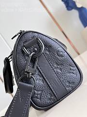 Louis Vuitton Keepall Bandoulière 25 Black Brushed Monogram Cowhide Leather M11595 25 x 11 x 15 cm - 6