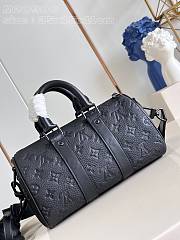 Louis Vuitton Keepall Bandoulière 25 Black Brushed Monogram Cowhide Leather M11595 25 x 11 x 15 cm - 1