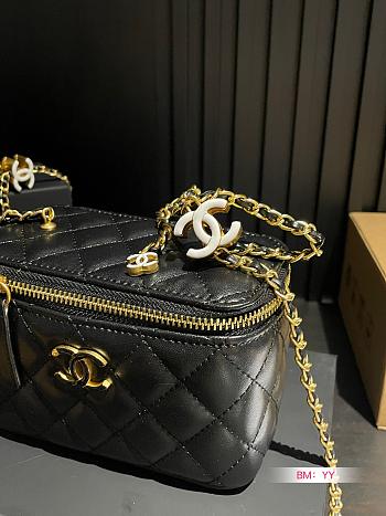 Chanel Small Vanity Bag Black Large Size 16 x 11 cm