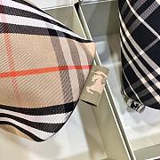 Burberry Check Tote Sand 26.5 x 13.5 x 46.5 cm - 6
