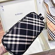 Burberry Check Tote Black 26.5 x 13.5 x 46.5 cm - 3