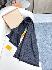 Louis Vuitton Monogram Classic Scarf Navy Blue 30 * 180 cm - 3