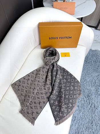 Louis Vuitton Monogram Classic Scarf Light Grey 30 * 180 cm