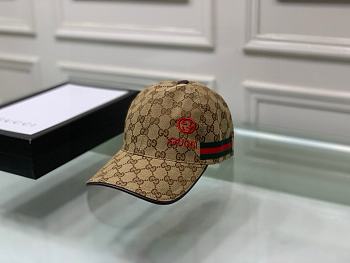 Gucci Original GG Canvas Baseball Hat With Web