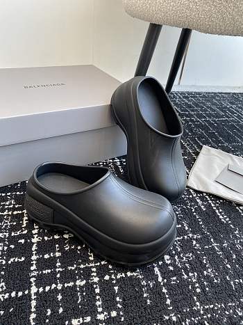 Balenciaga Mule Black 
