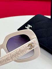 Chanel Square Sunglasses White 53 x 21 x145 cm - 4