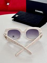 Chanel Square Sunglasses White 53 x 21 x145 cm - 3