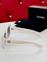 Chanel Square Sunglasses White 53 x 21 x145 cm - 2