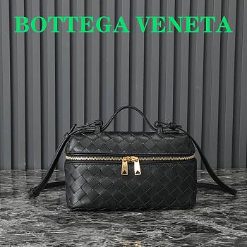 Bottega Veneta Bang Bang Vanity Case Black 22 x 12.5 x 5 cm