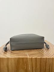 Loewe Mini Flamenco Clutch In Nappa Calfskin Pearl Grey 23 x 18 x 9 cm - 5