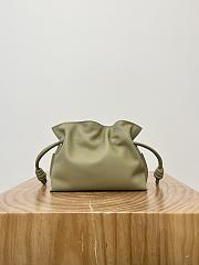 Loewe Mini Flamenco Clutch In Nappa Calfskin Clay Green 23 x 18 x 9 cm - 6