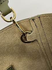 Loewe Mini Pebble Bucket In Mellow Calfskin Olive 20 x 16 x 16 cm - 2