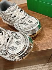 Bottega Veneta Orbit Sneaker In Green White - 3