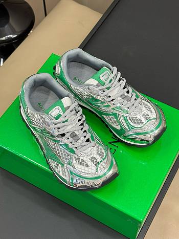 Bottega Veneta Orbit Sneaker In Green 