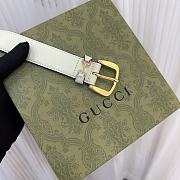 Gucci White Belt With Gold Hook - 2