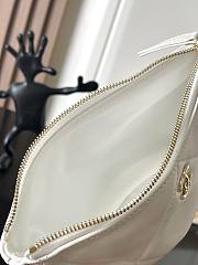 Chanel Coco Beach Bag 24.5 x 14 x 51 cm  - 6