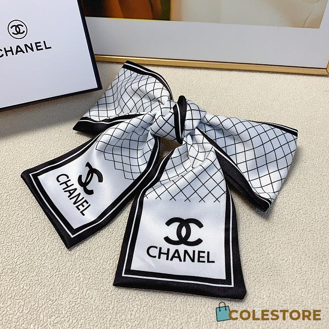 Chanel White And Black Headband - 1