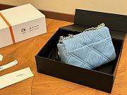 Chanel 19bag Blue 25 cm - 4