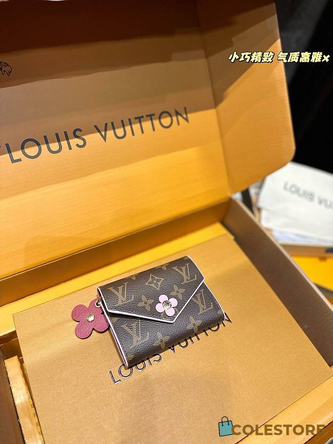 Louis Vuitton Purse Four Leaf Hot Pink 11 x 8 cm - 1