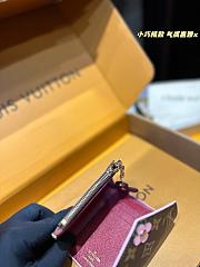 Louis Vuitton Purse Four Leaf Hot Pink 11 x 8 cm - 5