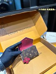Louis Vuitton Purse Four Leaf Hot Pink 11 x 8 cm - 3