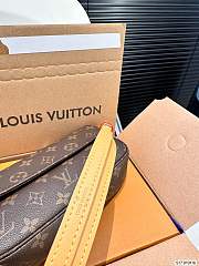 Colestore Louis Vuitton Ivy Wallet On Chain Brown 22 x 11 cm - 6