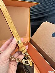 Colestore Louis Vuitton Ivy Wallet On Chain Brown 22 x 11 cm - 2