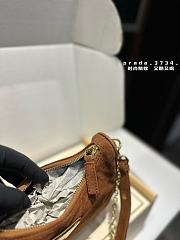 Prada Hobo Brown 22 x 13 cm - 3