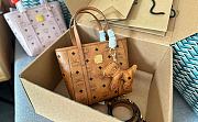 MCM Brown Bag 20 x 19 cm - 5