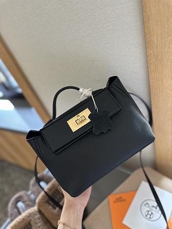 Hermes Kelly 2424 Mini Black Bag 21 x 10 x 15 cm