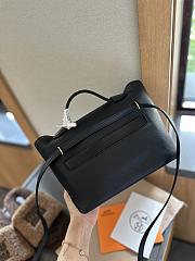 Hermes Kelly 2424 Mini Black Bag 21 x 10 x 15 cm - 2