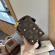 Louis Vuitton Monogram 15cm - 6