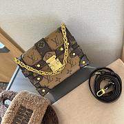 Louis Vuitton Monogram 15cm - 1